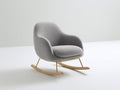 Mecedoras tapizadas de borreguito 82x70x88 cm - gris claro y madera natural - estilo contemporáneo